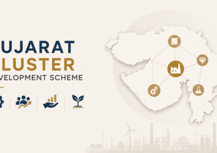 Gujarat artisans working in a handloom and handicraft cluster under the Cluster Development Scheme