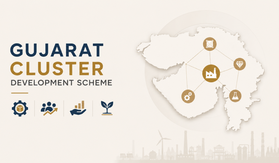 Gujarat artisans working in a handloom and handicraft cluster under the Cluster Development Scheme
